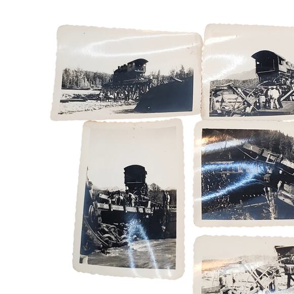 Lot of 8 Vtg Train Derailment Wreck Crash Monochrome Original Photography - Picture 4 of 8